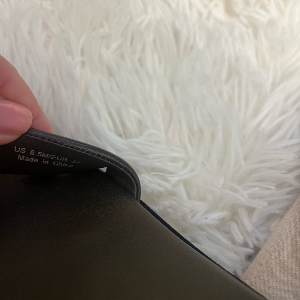 Vince Heloise Sandals - image 8